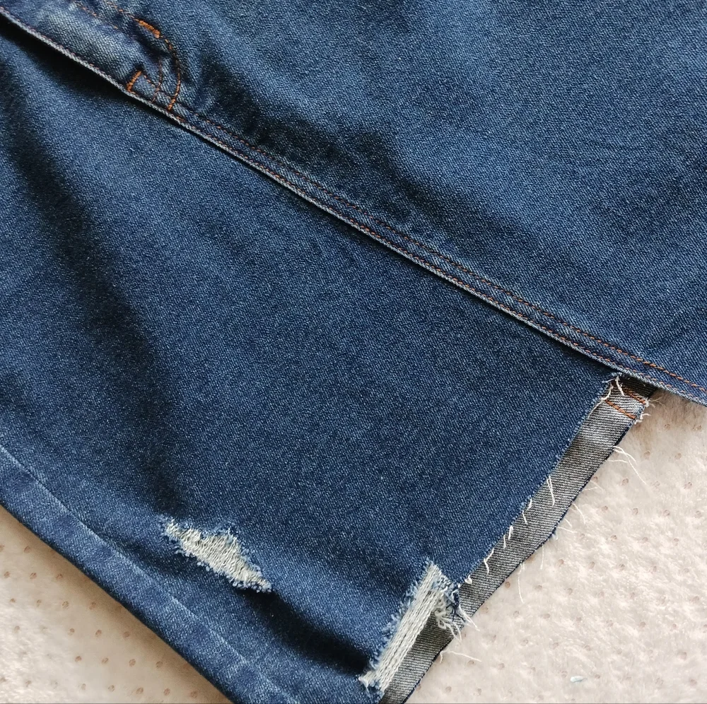 Rock& Roll cowgirl Distressed Jean skirt brand new with tags - Picture 5 of 14